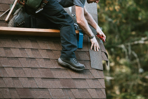 Best Roof Repair Specialists  in Oconto Falls, WI